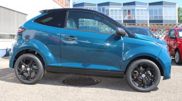 Preview: Aixam Coupe Sport - Diesel Euro 5+ - Petrolmetallic- CarPlay+AndroidAuto - ABS - Neufahrzeug