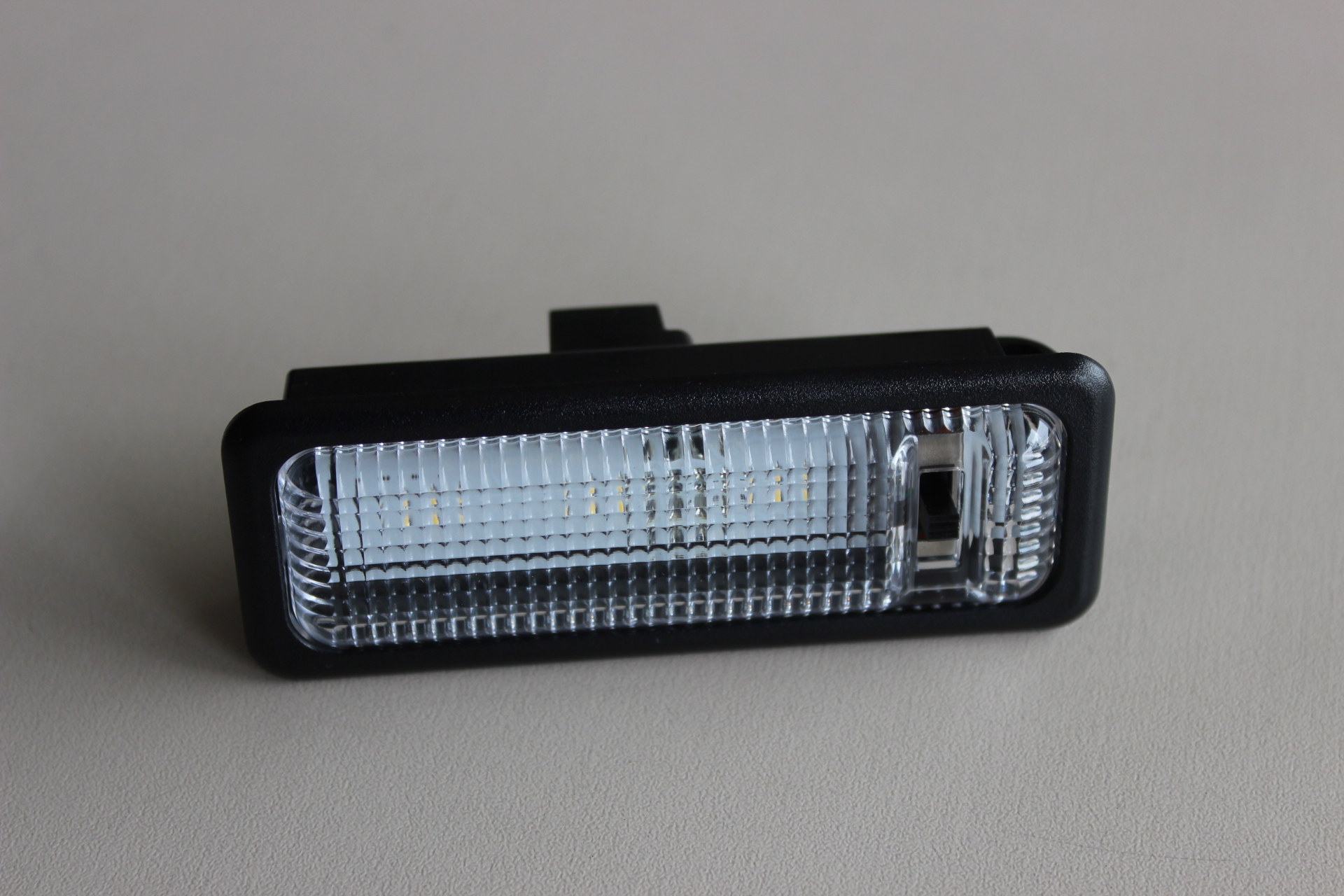 LED AUTO INNENBELEUCHTUNG, NEU&OVP,, € 25,- (8230 Eggendorf