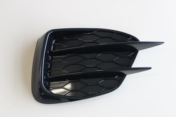 Blende an der Frontschürze - rechts - Modell Ambition 2023 City & Coupe