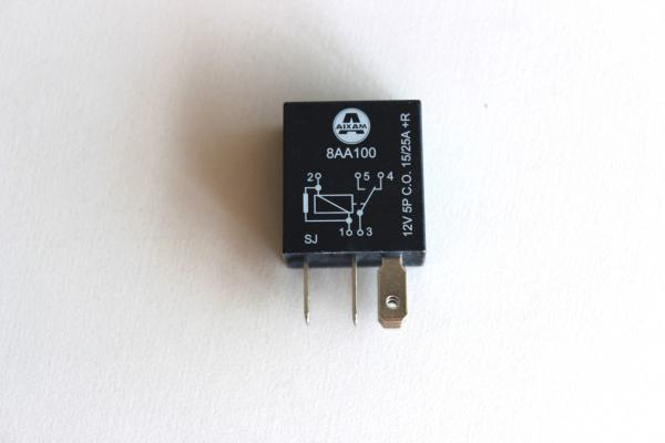 Kleines Relais + elektronischer Schutz